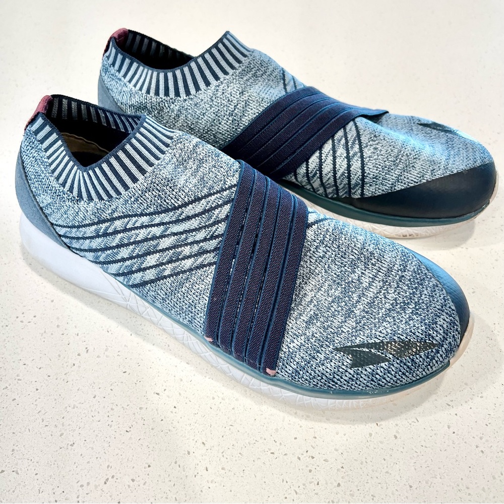 Altra Dyani Knit Women's Size 12 Blue Slip On Running Shoes Sneakers ALW1984G440